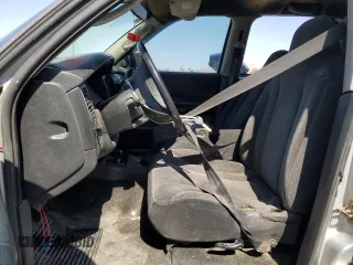 2004 Dodge Dakota SLT with VIN 1D7HG48N74S509797, listed as a Copart auction lot 57797055 with 214,275 mi miles and Salvage title. Bid and sale history available at DreamBid. Image 7.