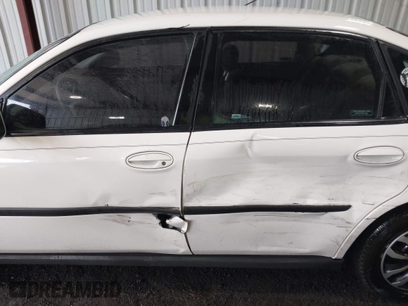 2001 Chevrolet Impala with VIN 2G1WF55E119285530, listed as a IAAI auction lot 42077633 with 163,723 mi miles and . Bid and sale history available at DreamBid. Image 14.