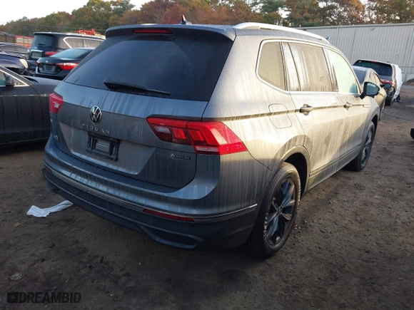 2022 Volkswagen Tiguan SE with VIN 3VV2B7AX9NM027422, listed as a IAAI auction lot 40736336 with 25,876 mi miles. Bid and sale history available at carsss.com. Image 4.