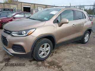 2018 Chevrolet Trax LT with VIN 3GNCJPSB5JL302011, listed as a IAAI auction lot 42177288 with 71,553 mi miles and . Bid and sale history available at carsss.com. Image 2.
