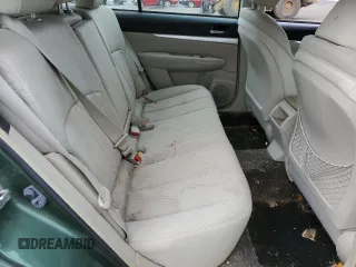 2012 Subaru Outback 2.5i z VIN 4S4BRBAC4C3248964, wystawiony jako Copart lot #52685325 z przebiegiem 157 247 mil mil oraz Szkoda całkowita • Salvage title. Historia ofert i sprzedaży dostępna na DreamBid. Obrazek 10.