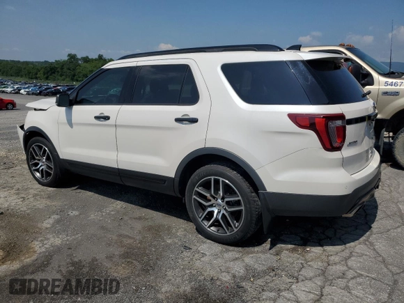 2017 Ford Explorer Sport z VIN 1FM5K8GT1HGE19956, wystawiony jako Copart lot #62707955 z przebiegiem 111 727 mil mil oraz Szkoda całkowita • Salvage title. Historia ofert i sprzedaży dostępna na DreamBid. Obrazek 2.