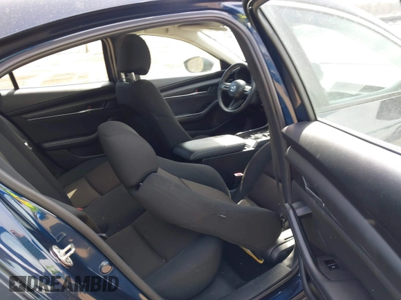 2021 Mazda 3 S with VIN 3MZBPAAL2MM253405, listed as a IAAI auction lot 41836752 with 63 mi miles and . Bid and sale history available at DreamBid. Image 8.
