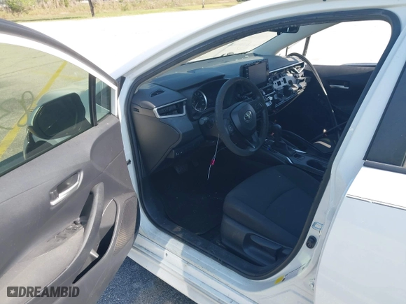 2020 Toyota Corolla LE with VIN JTDEPRAE1LJ104849, listed as a IAAI auction lot 42073209 with 83,042 mi miles. Bid and sale history available at carsss.com. Image 5.