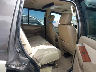 2007 Ford Explorer Eddie Bauer with VIN 1FMEU74EX7UB71748, listed as a IAAI auction lot 42139138 with 224,884 mi miles. Bid and sale history available at carsss.com. Image 8.