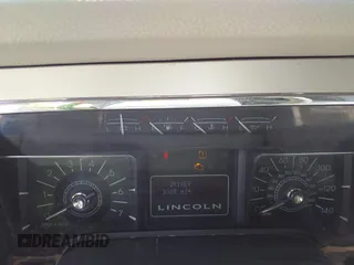 2008 Lincoln Navigator with VIN 5LMFU28548LJ00213, listed as a IAAI auction lot 41846489 with 1 mi miles. Bid and sale history available at carsss.com. Image 7.