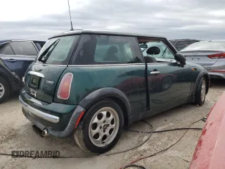 2003 MINI Hardtop with VIN WMWRC33443TC44252, listed as a Copart auction lot 74892414 with Not provided miles and Non repairable. Bid and sale history available at DreamBid. Image 3.