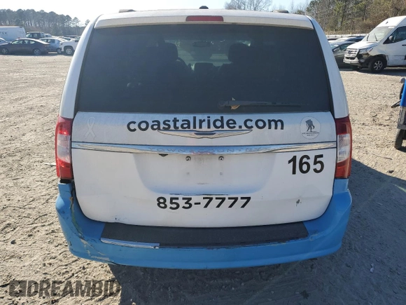 2015 Chrysler Town & Country Touring with VIN 2C4RC1BG7FR637030, listed as a Copart auction lot 48861175 with 268,749 mi miles and Clean Title. Bid and sale history available at carsss.com. Image 6.