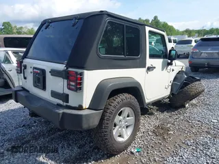 2009 Jeep Wrangler X with VIN 1J4FA24119L727658, listed as a IAAI auction lot 42372855 with 145,450 mi miles and . Bid and sale history available at DreamBid. Image 4.