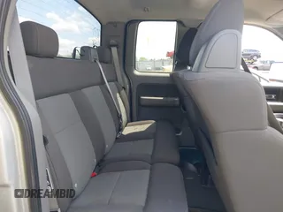 2004 Ford F-150 XLT with VIN 1FTPX14564NA31929, listed as a IAAI auction lot 42082609 with 435,603 mi miles and . Bid and sale history available at DreamBid. Image 8.
