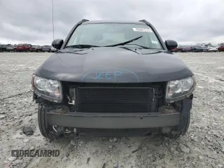 2016 Jeep Compass Latitude with VIN 1C4NJDEB4GD808780, listed as a Copart auction lot 49967215 with 81,683 mi miles and Salvage Title. Bid and sale history available at DreamBid. Image 5.
