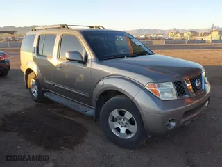 2006 Nissan Pathfinder SE with VIN 5N1AR18U96C642498, listed as a IAAI auction lot 41609920 with 170,256 mi miles. Bid and sale history available at carsss.com. Image 1.