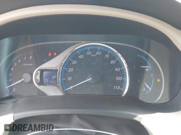 2011 Toyota Sienna XLE AAS z VIN 5TDYK3DC9BS039639, wystawiony jako IAAI lot #42440354 z przebiegiem 291 565 mil mil oraz . Historia ofert i sprzedaży dostępna na DreamBid. Obrazek 7.