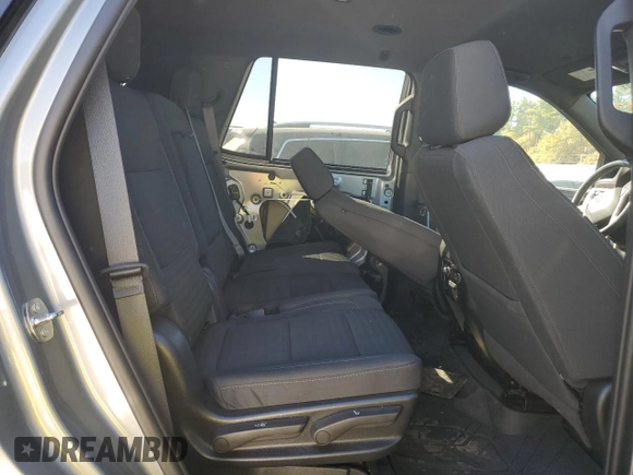 2023 Chevrolet Tahoe LS z VIN 1GNSCMKDXPR198087, wystawiony jako Copart lot #75393274 z przebiegiem 50 764 mil mil oraz Szkoda całkowita • Salvage title. Historia ofert i sprzedaży dostępna na DreamBid. Obrazek 11.