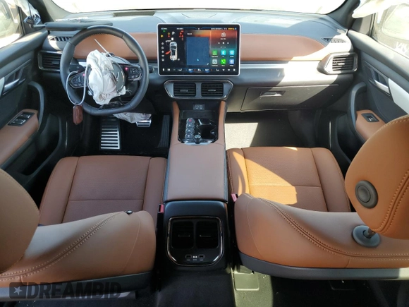 2024 VinFast VF 8 Plus с VIN RLLV1AFA7RH004592, выставлен на аукционе Copart как лот 73484704 с пробегом 3 158 миль миль и Списание • Salvage title. История ставок и продаж доступна на DreamBid. Изображение 8.