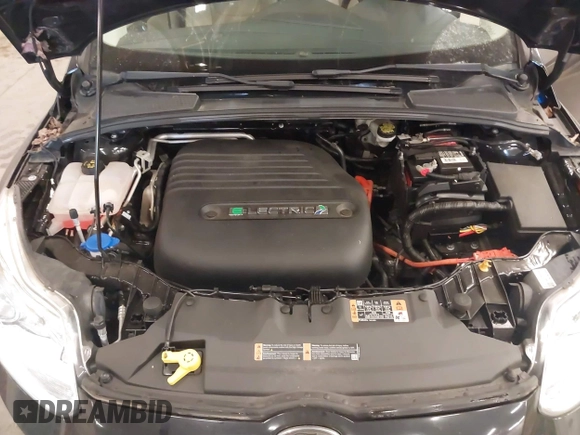 2016 Ford Focus Electric with VIN 1FADP3R41GL363586, listed as a IAAI auction lot 41518253 with 36,884 mi miles and . Bid and sale history available at DreamBid. Image 10.