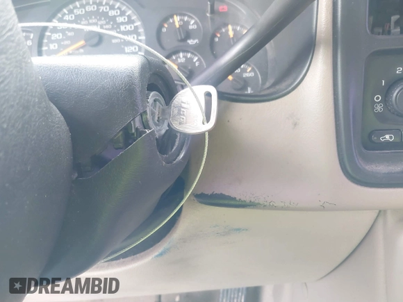 2005 Chevrolet Tahoe LT with VIN 1GNEC13T65R153663, listed as a IAAI auction lot 41425751 with 283,051 mi miles and . Bid and sale history available at DreamBid. Image 11.