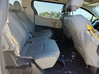 2023 Toyota Sienna XLE with VIN 5TDYRKEC2PS179981, listed as a Copart auction lot 60883685 with 33,099 mi miles and Salvage title. Bid and sale history available at DreamBid. Image 11.