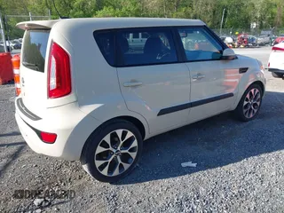 2013 Kia Soul + with VIN KNDJT2A6XD7488235, listed as a IAAI auction lot 42115372 with 156,256 mi miles and . Bid and sale history available at DreamBid. Image 4.