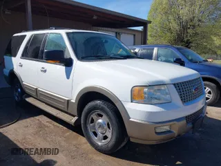 2004 Ford Expedition Eddie Bauer with VIN 1FMFU18L14LA60386, listed as a IAAI auction lot 41861272 with 295,279 mi miles. Bid and sale history available at carsss.com. Image 1.