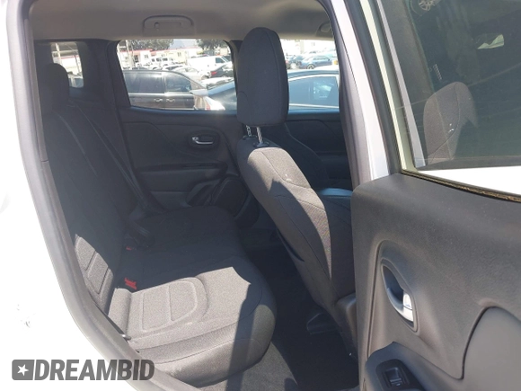 2022 Jeep Renegade Latitude with VIN ZACNJDB14NPN69500, listed as a IAAI auction lot 42478288 with 30,747 mi miles and . Bid and sale history available at DreamBid. Image 8.