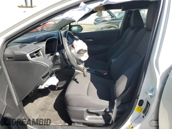 2019 Toyota Corolla Hatchback SE with VIN JTNK4RBE8K3045968, listed as a Copart auction lot 46099464 with 13,802 mi miles and Salvage Title. Bid and sale history available at carsss.com. Image 7.