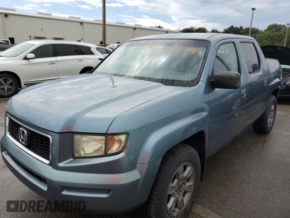 2008 Honda Ridgeline RTX with VIN 2HJYK16368H532196, listed as a Copart auction lot 74224484 with 207,808 mi miles and Salvage Title. Bid and sale history available at carsss.com. Image 1.