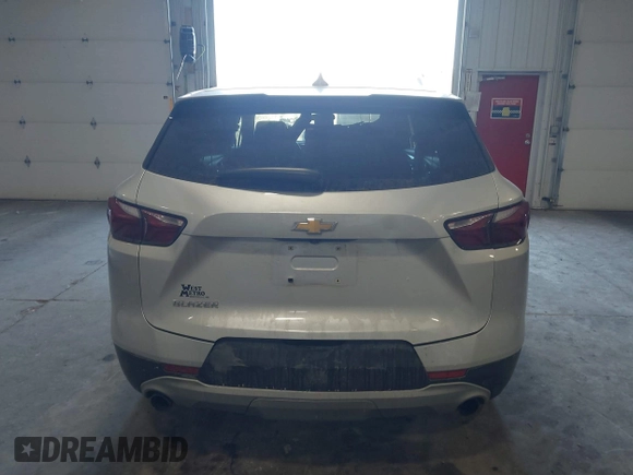 2019 Chevrolet Blazer z VIN 3GNKBBRA0KS683038, wystawiony jako IAAI lot #41618737 z przebiegiem 104 982 mil mil oraz . Historia ofert i sprzedaży dostępna na DreamBid. Obrazek 17.