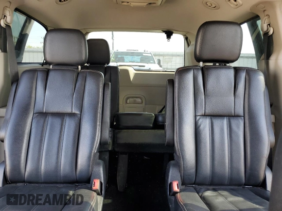 2013 Chrysler Town & Country Touring with VIN 2C4RC1BG2DR775295, listed as a Copart auction lot 51422675 with 179,523 mi miles and Salvage Title. Bid and sale history available at carsss.com. Image 10.
