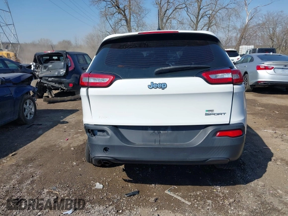 2015 Jeep Cherokee Sport с VIN 1C4PJLAB8FW531241, выставлен на аукционе IAAI как лот 41787819 с пробегом 136 720 миль миль и . История ставок и продаж доступна на DreamBid. Изображение 15.