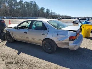 2001 Toyota Camry CE z VIN 4T1BG22K21U060785, wystawiony jako Copart lot #51105825 z przebiegiem Nie podano mil oraz Szkoda całkowita • Salvage title. Historia ofert i sprzedaży dostępna na DreamBid. Obrazek 2.