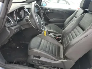 2018 Buick Cascada Premium с VIN W04WH3N58JG094723, выставлен на аукционе Copart как лот 74900764 с пробегом Не указан миль и На запчасти • Non repairable. История ставок и продаж доступна на DreamBid. Изображение 7.