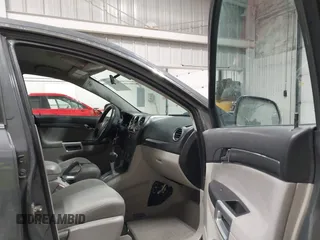 2009 Saturn VUE XE z VIN 3GSCL33P39S548597, wystawiony jako IAAI lot #42208551 z przebiegiem 250 705 mil mil oraz . Historia ofert i sprzedaży dostępna na DreamBid. Obrazek 5.