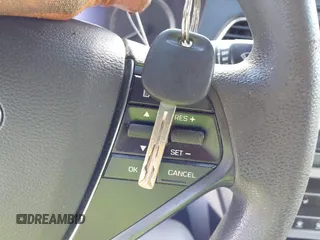2016 Hyundai Sonata SE z VIN 5NPE24AF0GH335038, wystawiony jako IAAI lot #41958970 z przebiegiem 142 468 mil mil oraz . Historia ofert i sprzedaży dostępna na DreamBid. Obrazek 11.