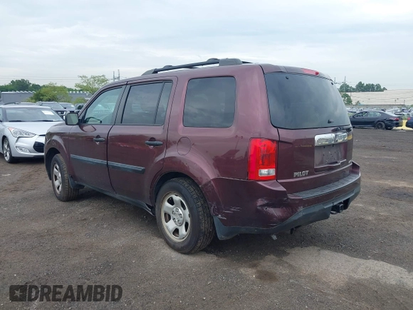 2013 Honda Pilot LX with VIN 5FNYF4H25DB029032, listed as a IAAI auction lot 42661736 with 128,096 mi miles and . Bid and sale history available at DreamBid. Image 3.