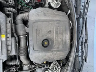 2018 Land Rover Range Rover Velar S with VIN SALYB2RN9JA755045, listed as a Copart auction lot 57728805 with 122,393 mi miles and Clean Title. Bid and sale history available at DreamBid. Image 7.