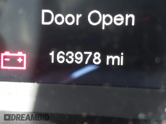 2016 Jeep Cherokee Altitude with VIN 1C4PJLCS8GW173279, listed as a IAAI auction lot 41129117 with 163,978 mi miles. Bid and sale history available at carsss.com. Image 15.