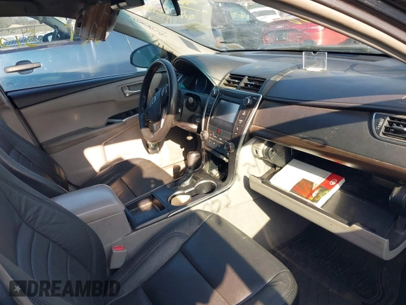 2016 Toyota Camry XLE with VIN 4T4BF1FKXGR549361, listed as a IAAI auction lot 41946584 with 221,775 mi miles and . Bid and sale history available at DreamBid. Image 5.