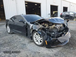 2021 Chevrolet Camaro 1LS with VIN 1G1FB1RX0M0104819, listed as a Copart auction lot 38442783 with 42,139 mi miles. Bid and sale history available at carsss.com. Image 4.