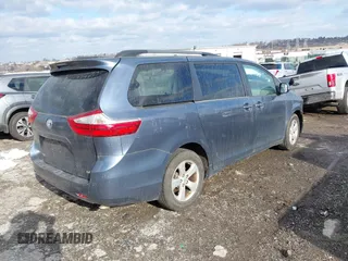 2016 Toyota Sienna LE AAS with VIN 5TDKK3DCXGS734130, listed as a IAAI auction lot 41519212 with 88,137 mi miles. Bid and sale history available at carsss.com. Image 4.