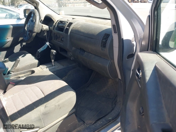 2007 Nissan Frontier XE with VIN 1N6BD06TX7C455121, listed as a IAAI auction lot 41617330 with 179,123 mi miles. Bid and sale history available at carsss.com. Image 5.