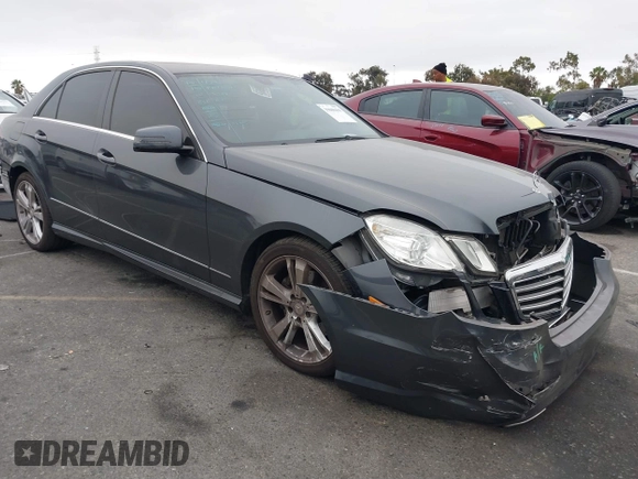 2012 Mercedes-Benz E E 350 Luxury with VIN WDDHF5KB7CA550085, listed as a IAAI auction lot 40112623 with 103,023 mi miles and . Bid and sale history available at carsss.com. Image 1.
