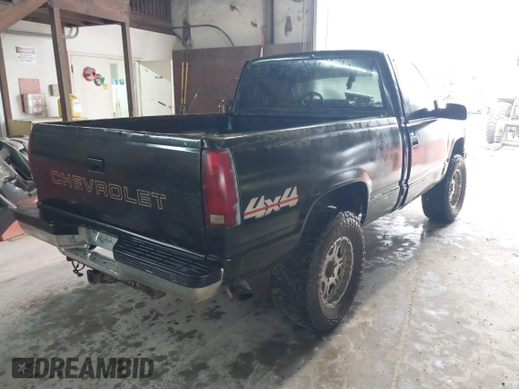 1988 Chevrolet Silverado 1500 with VIN 1GCDK14K5JZ222205, listed as a IAAI auction lot 42077891 with 315,410 mi miles and . Bid and sale history available at DreamBid. Image 4.
