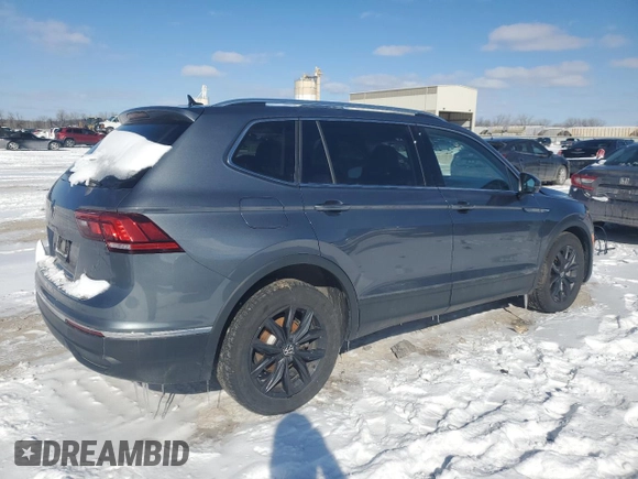 2024 Volkswagen Tiguan SE с VIN 3VVNB7AX1RM038921, выставлен на аукционе Copart как лот 45126695 с пробегом 7 907 миль миль и Списание • Salvage title. История ставок и продаж доступна на DreamBid. Изображение 3.