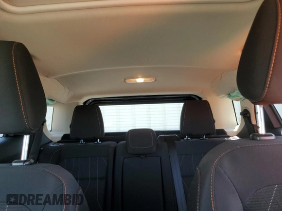 2021 Ford EcoSport SE with VIN MAJ3S2GEXMC425577, listed as a Copart auction lot 54005715 with 17,030 mi miles and Salvage title. Bid and sale history available at DreamBid. Image 10.