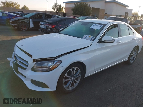 2017 Mercedes-Benz C 300 z VIN 55SWF4JB7HU200532, wystawiony jako IAAI lot #42207648 z przebiegiem 132 247 mil mil oraz . Historia ofert i sprzedaży dostępna na DreamBid. Obrazek 21.