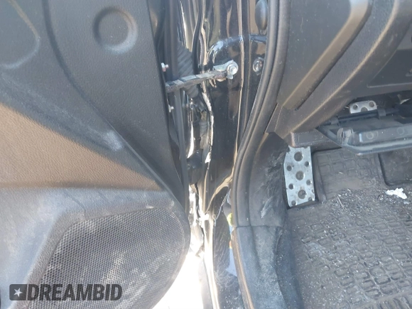 2016 Subaru WRX с VIN JF1VA1B62G9805875, выставлен на аукционе IAAI как лот 41748389 с пробегом 138 631 миль миль и . История ставок и продаж доступна на DreamBid. Изображение 21.