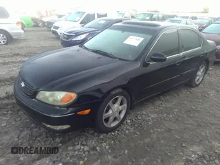 2004 Infiniti I35 with VIN JNKDA31AX4T204329, listed as a IAAI auction lot 41777648 with 182,373 mi miles. Bid and sale history available at carsss.com. Image 2.