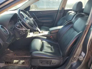 2014 Nissan Maxima SV z VIN 1N4AA5AP0EC456652, wystawiony jako Copart lot #49590985 z przebiegiem 133 842 mil mil oraz Szkoda całkowita • Salvage title. Historia ofert i sprzedaży dostępna na DreamBid. Obrazek 7.