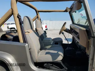 1988 Jeep Wrangler Sahara with VIN 2BCCV8121JB525518, listed as a Copart auction lot 71491994 with 252,317 mi miles and Salvage Title. Bid and sale history available at carsss.com. Image 11.
